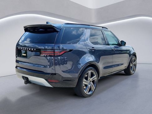 New 2026 Land Rover Discovery Limited Edition AWD/4WD image 5