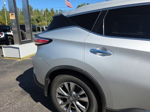 Used 2017 Nissan Murano SL image 82