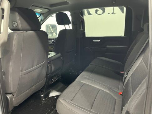 Used 2022 Chevrolet Silverado 2500 LT w/ Convenience Package image 30