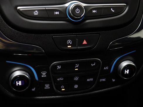 Certified 2024 Chevrolet Equinox RS image 10