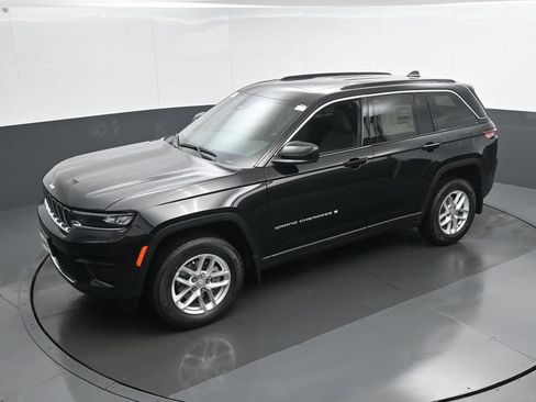 New 2026 Jeep Grand Cherokee Laredo X AWD/4WD image 44