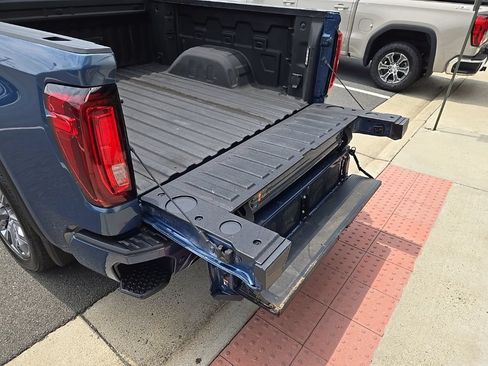 Used 2024 GMC Sierra 1500 Denali AWD/4WD image 61