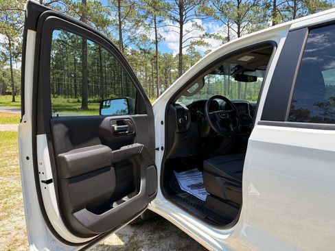 New 2025 GMC Sierra 1500 Pro w/ Pro Value Package RWD image 11