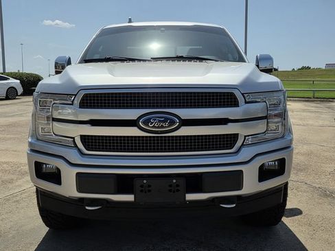Used 2019 Ford F150 Platinum w/ Equipment Group 701A Luxury AWD/4WD image 2