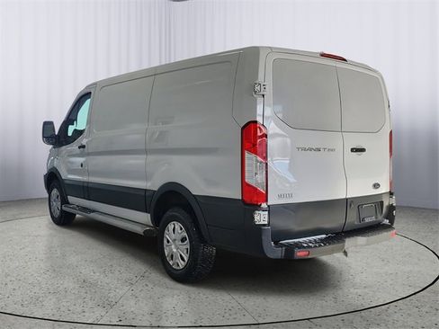 Certified 2018 Ford Transit 250 130 Low Roof w/ Exterior Upgrade Package image 3