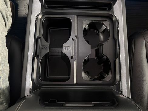 Used 2025 Ford F350 Lariat w/ Lariat Ultimate Package image 46