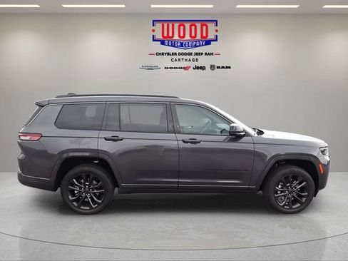 New 2026 Jeep Grand Cherokee L Limited AWD/4WD image 2