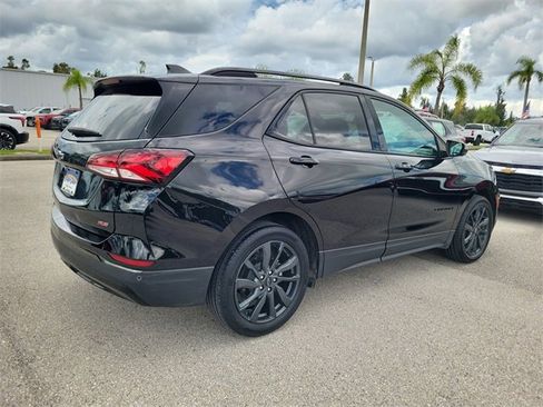 Certified 2023 Chevrolet Equinox RS w/ RS Leather Package image 4