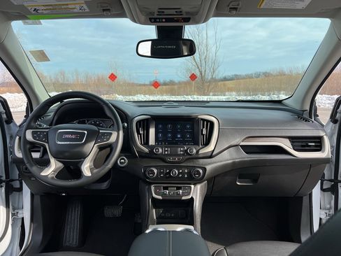 Used 2023 GMC Terrain Denali image 21
