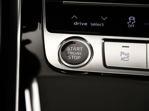 New 2026 Audi Q8 Premium Plus image 30