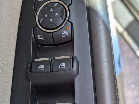 Used 2016 Lincoln MKX Reserve image 17