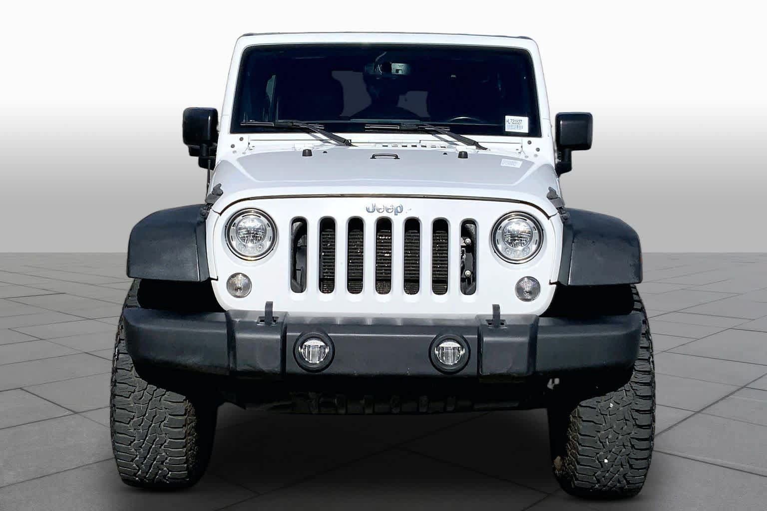 Used 2017 Jeep Wrangler Unlimited Sport w/ Quick Order Package 24S AWD/4WD image 4