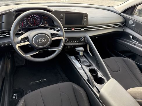 Certified 2023 Hyundai Elantra SEL image 14