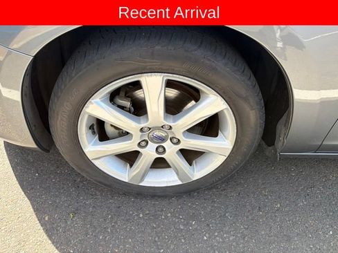 Used 2017 Volvo V60 T5 Premier w/ Convenience Package FWD image 7