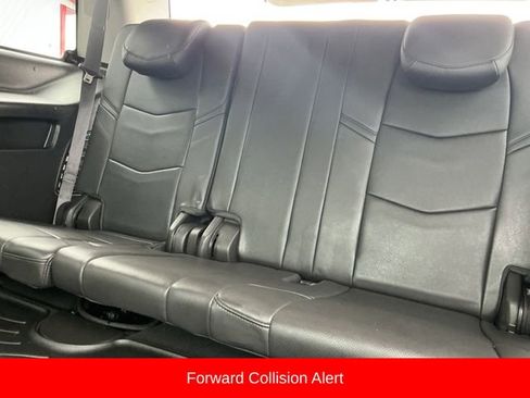Used 2017 Cadillac Escalade Premium Luxury image 35