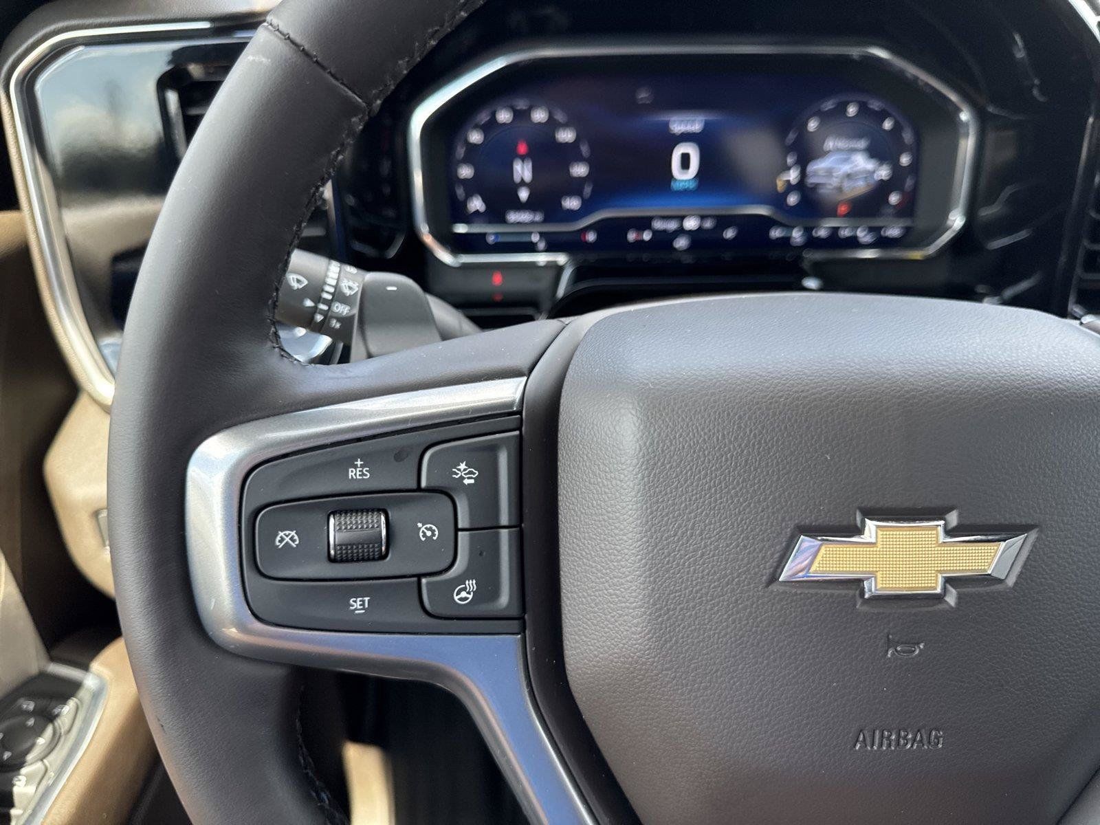 Used 2023 Chevrolet Silverado 1500 LTZ w/ Technology Package AWD/4WD image 22