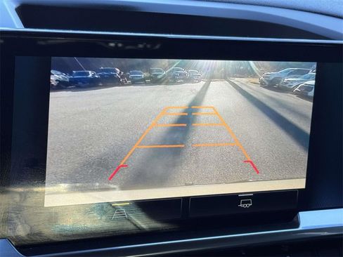 Used 2023 Chevrolet Silverado 1500 LT Trail Boss image 5