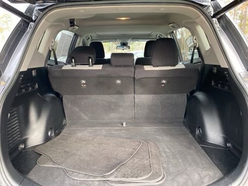 Used 2018 Toyota RAV4 XLE image 24