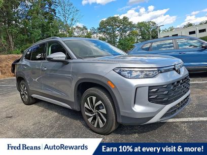 New 2025 Volkswagen Tiguan S