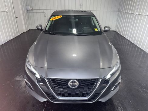Used 2020 Nissan Altima 2.5 SV image 5