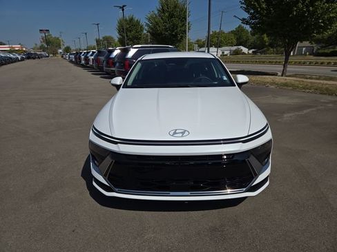 New 2026 Hyundai Sonata SEL AWD/4WD image 3