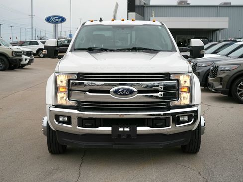 Used 2019 Ford F450 Lariat w/ Lariat Value Package image 3