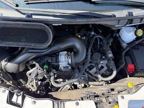 Used 2024 Ford Transit 350 XLT RWD image 9