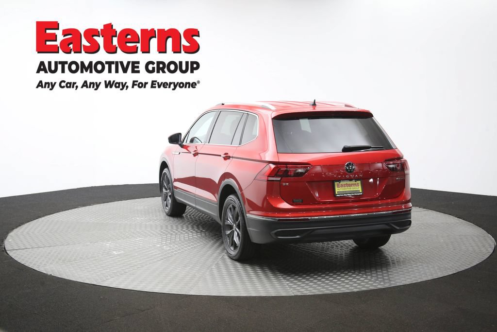 Used 2023 Volkswagen Tiguan SE AWD/4WD image 65