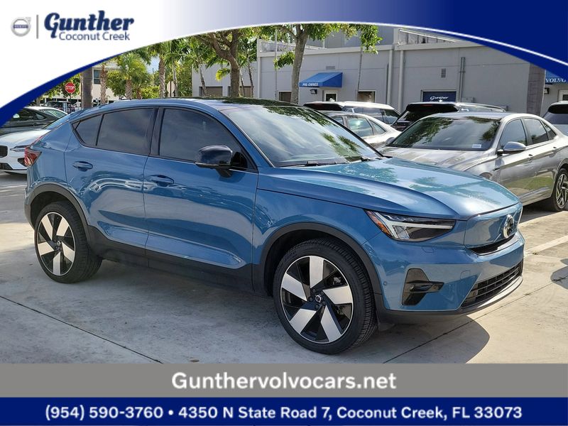 Certified 2023 Volvo C40 P8 Recharge Ultimate image 1