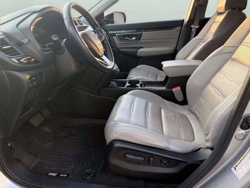 Used 2018 Honda CR-V Touring image 13