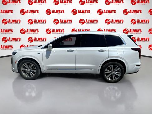 Used 2023 Cadillac XT6 Premium Luxury FWD image 9