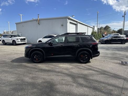 New 2026 Nissan Rogue Rock Creek image 8