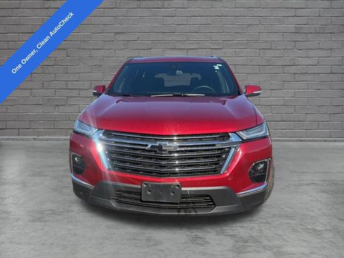 Used 2023 Chevrolet Traverse LT AWD/4WD image 2