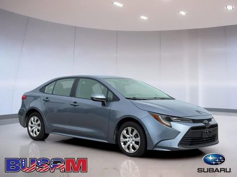 Used 2024 Toyota Corolla LE FWD image 1