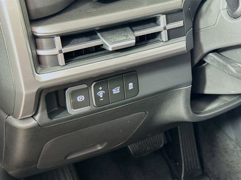 New 2026 Hyundai Santa Fe SE image 19