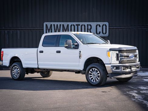 Used 2017 Ford F350 XLT w/ XLT Value Package image 1
