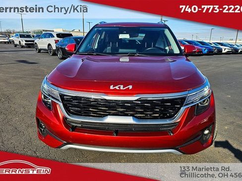 Used 2023 Kia Seltos S w/ Navigation Package image 2