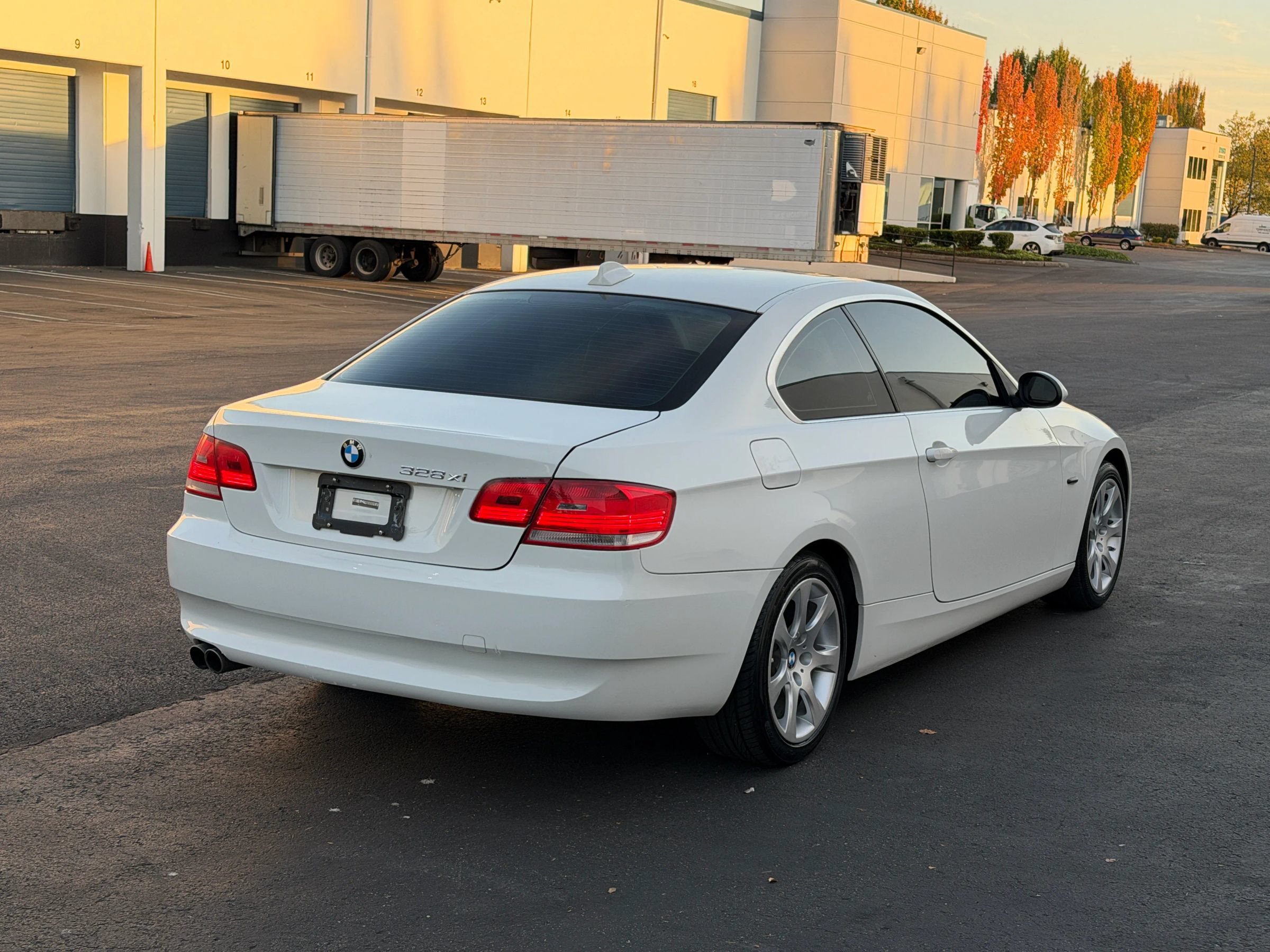 Used 2008 BMW 328xi Coupe AWD/4WD image 4