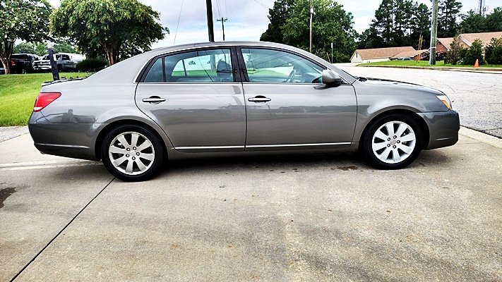 Used 2006 Toyota Avalon Touring FWD image 10