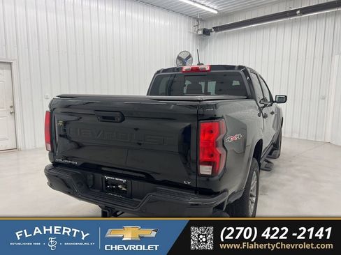 Used 2023 Chevrolet Colorado LT w/ LT Convenience Package II image 3