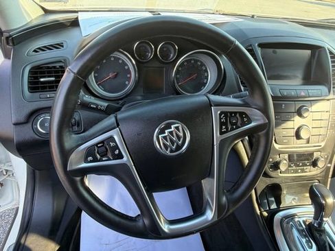 Used 2013 Buick Regal Premium FWD image 20