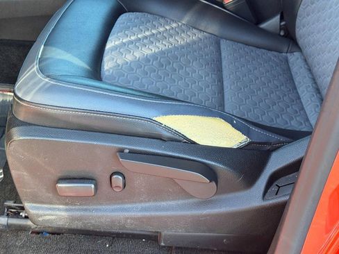 Used 2016 Chevrolet Colorado Z71 image 23