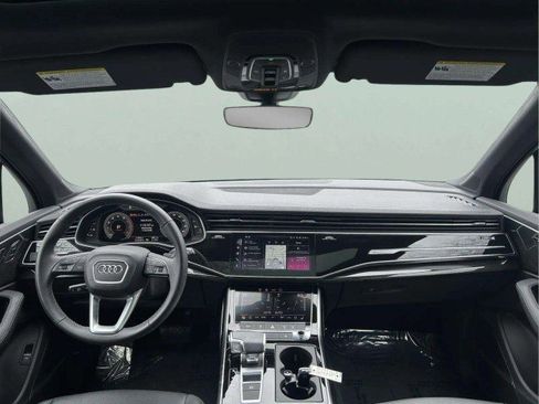 Used 2025 Audi Q7 Premium Plus image 9