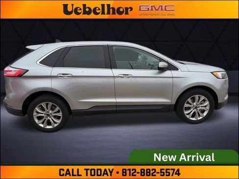 Used 2024 Ford Edge Titanium image 11