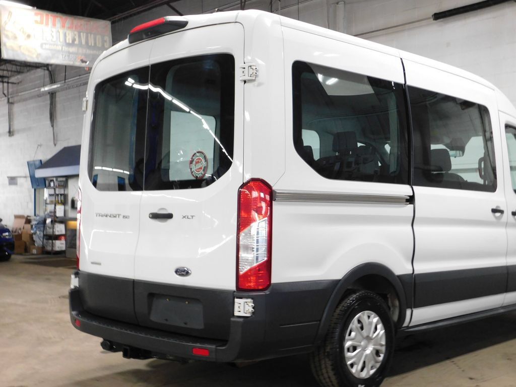 Used 2018 Ford Transit 150 XLT RWD image 84