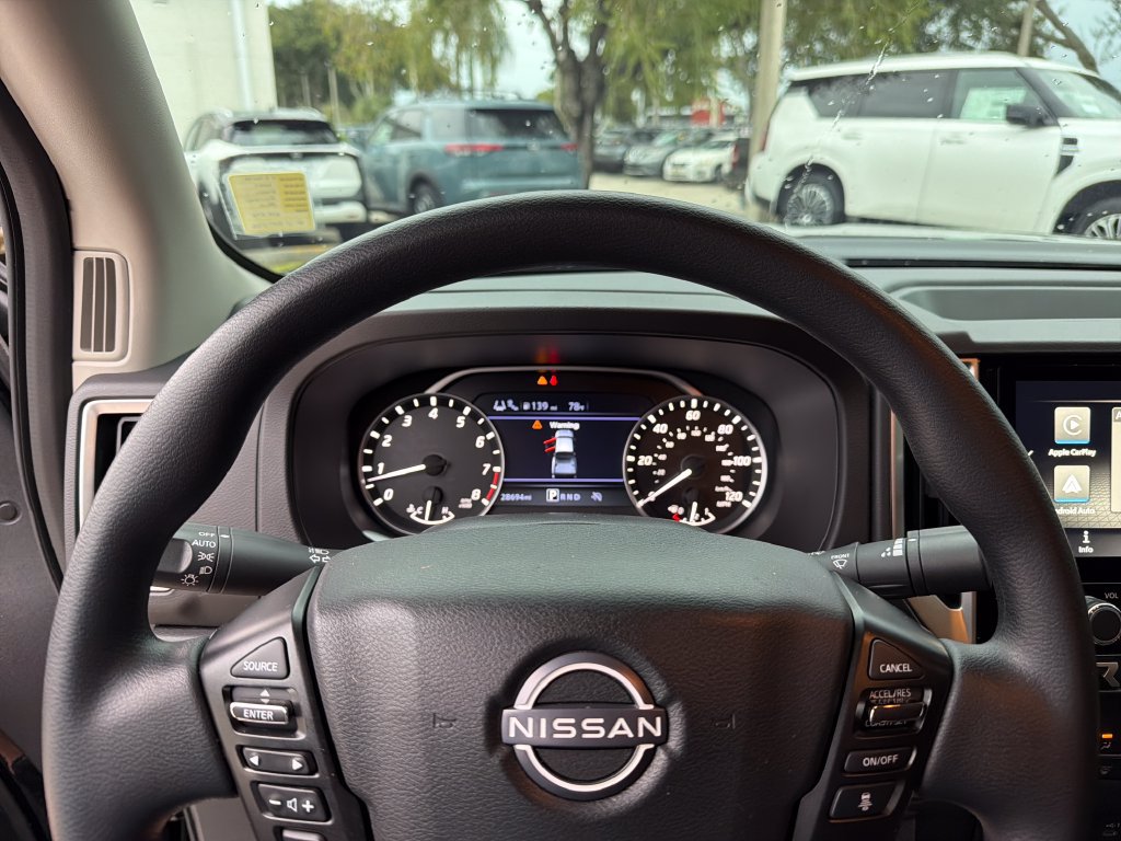 Used 2025 Nissan Frontier SV RWD image 17