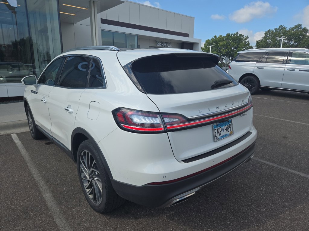 Used 2020 Lincoln Nautilus Reserve AWD/4WD image 6