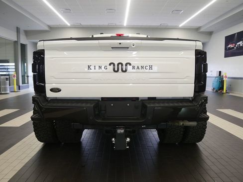 Used 2025 Ford F450 King Ranch w/ FX4 Off-Road Package image 5