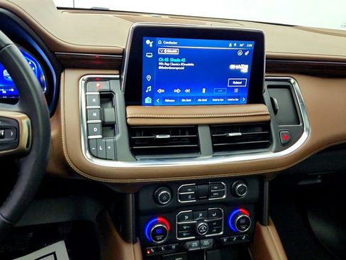 Used 2023 Chevrolet Tahoe High Country RWD image 18