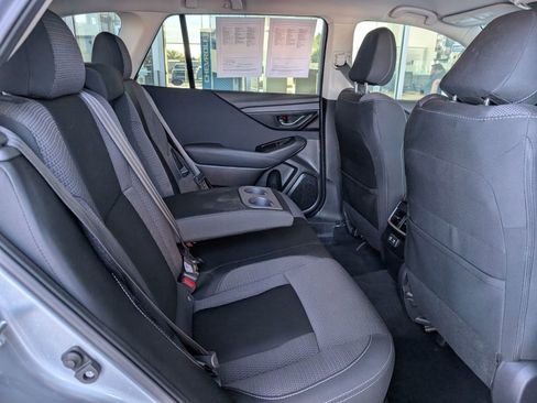 Used 2022 Subaru Outback Premium image 25
